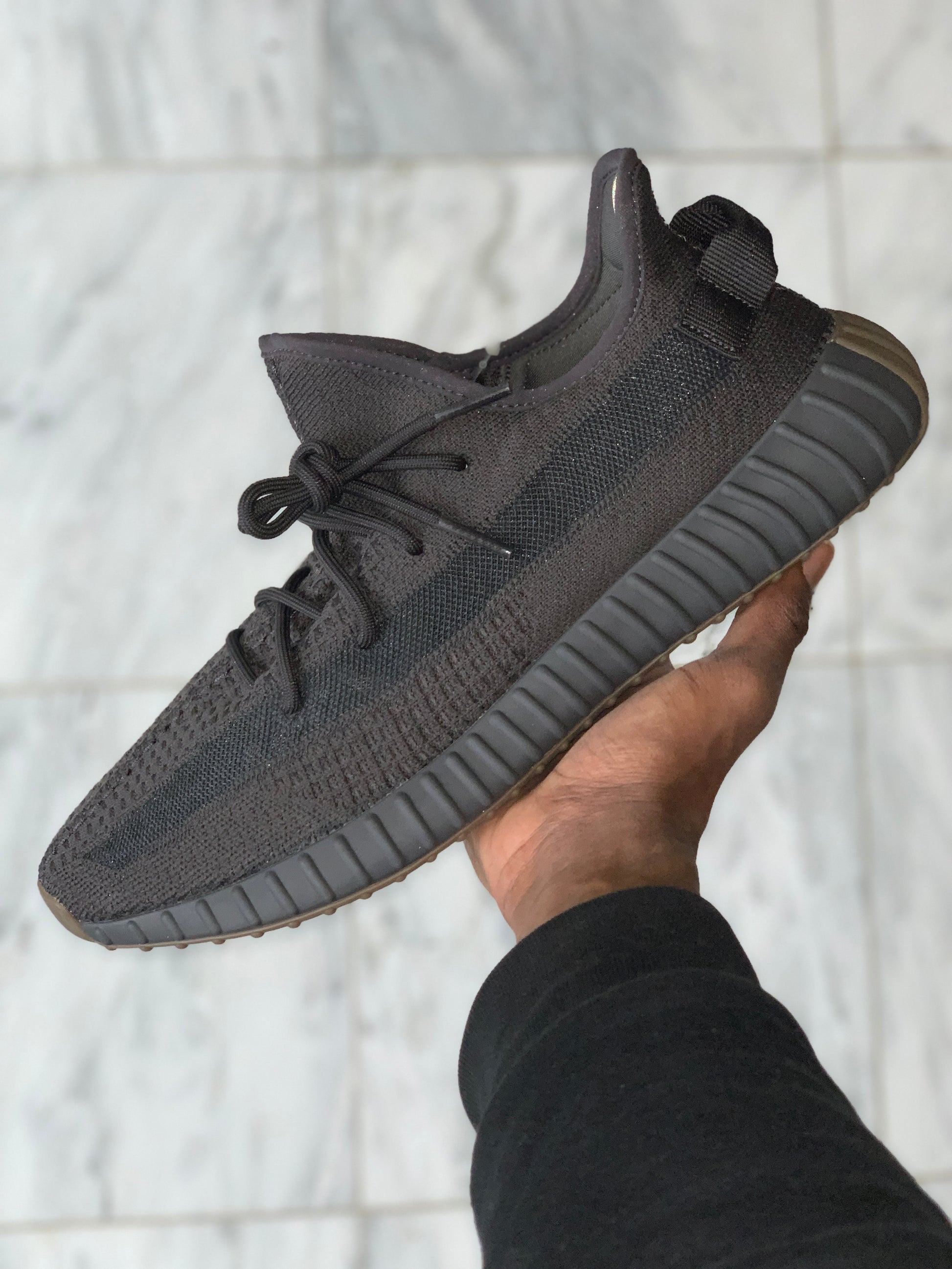 Adidas Yeezy Boost 350 V2 Cinder CornerStonez_Kickz Adidas Yeezy Boost 350 V2 Cinder CornerStonez_Kickz